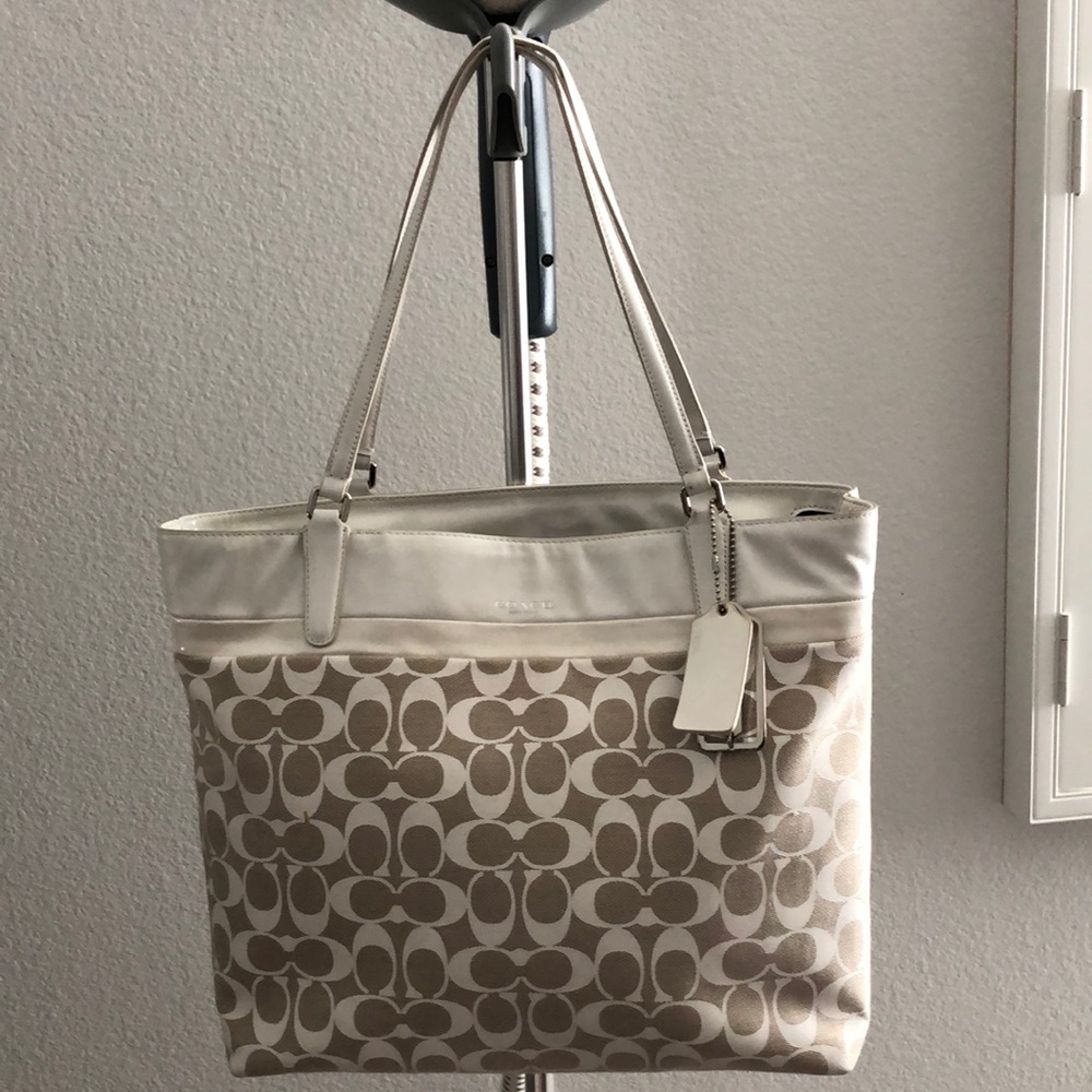 Coach Tote